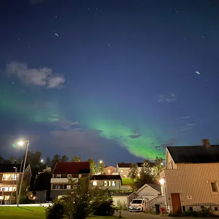 Luxury By Skyactive Apartment